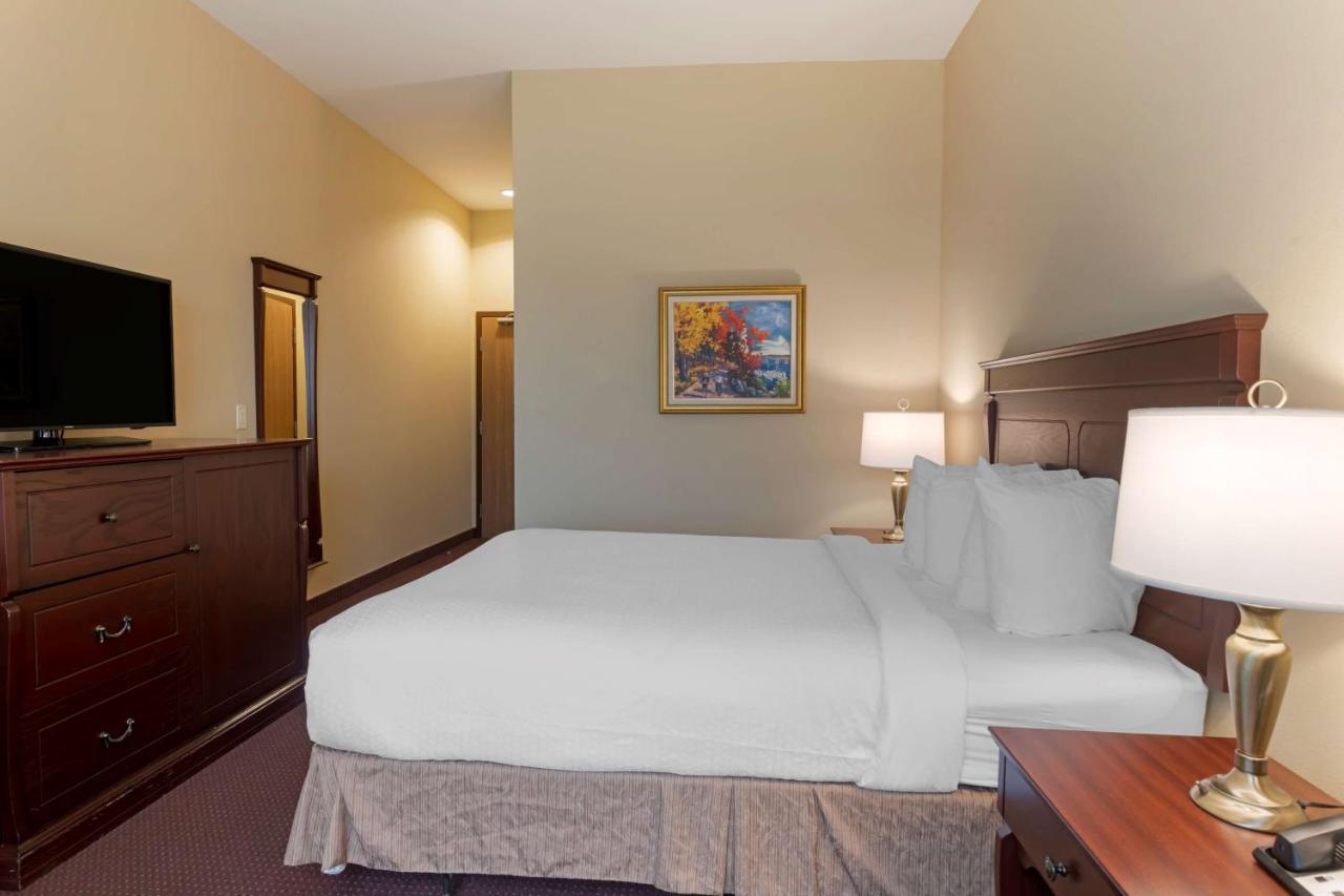 Best Western Plus Fredericton Hotel & Suites Luaran gambar