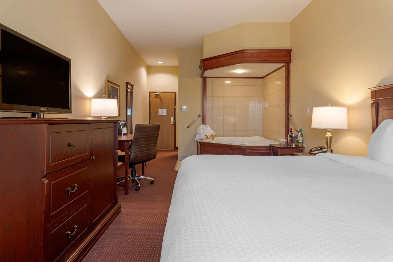 Best Western Plus Fredericton Hotel & Suites Luaran gambar