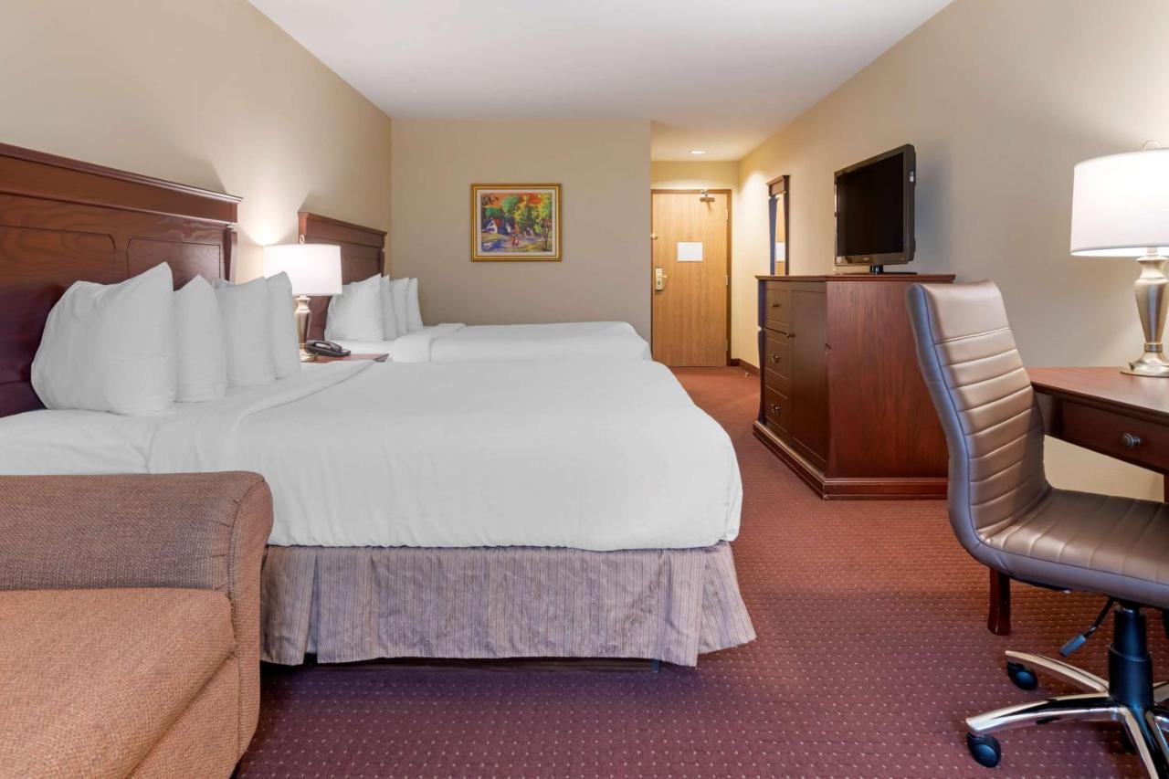Best Western Plus Fredericton Hotel & Suites Luaran gambar