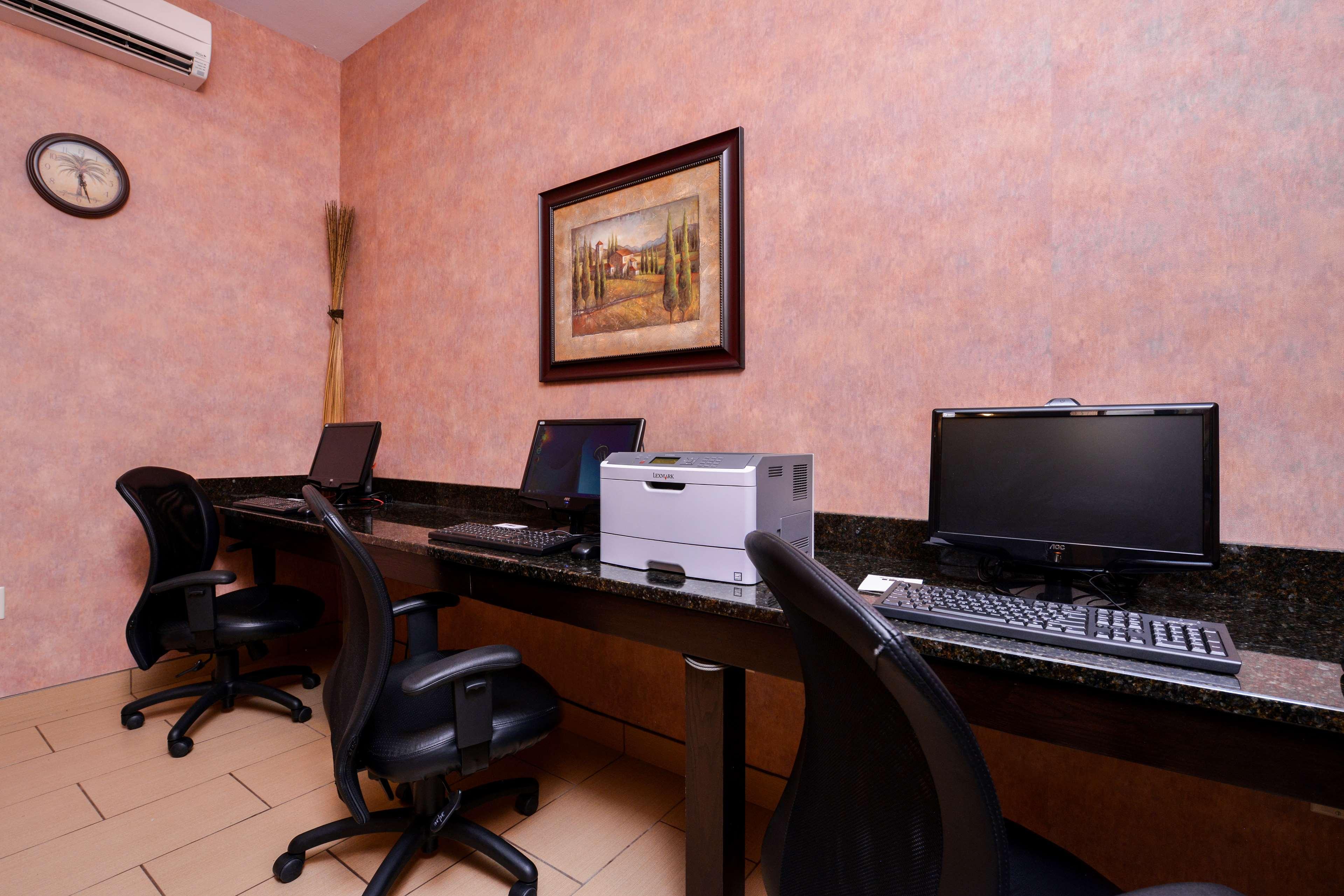 Best Western Plus Fredericton Hotel & Suites Luaran gambar