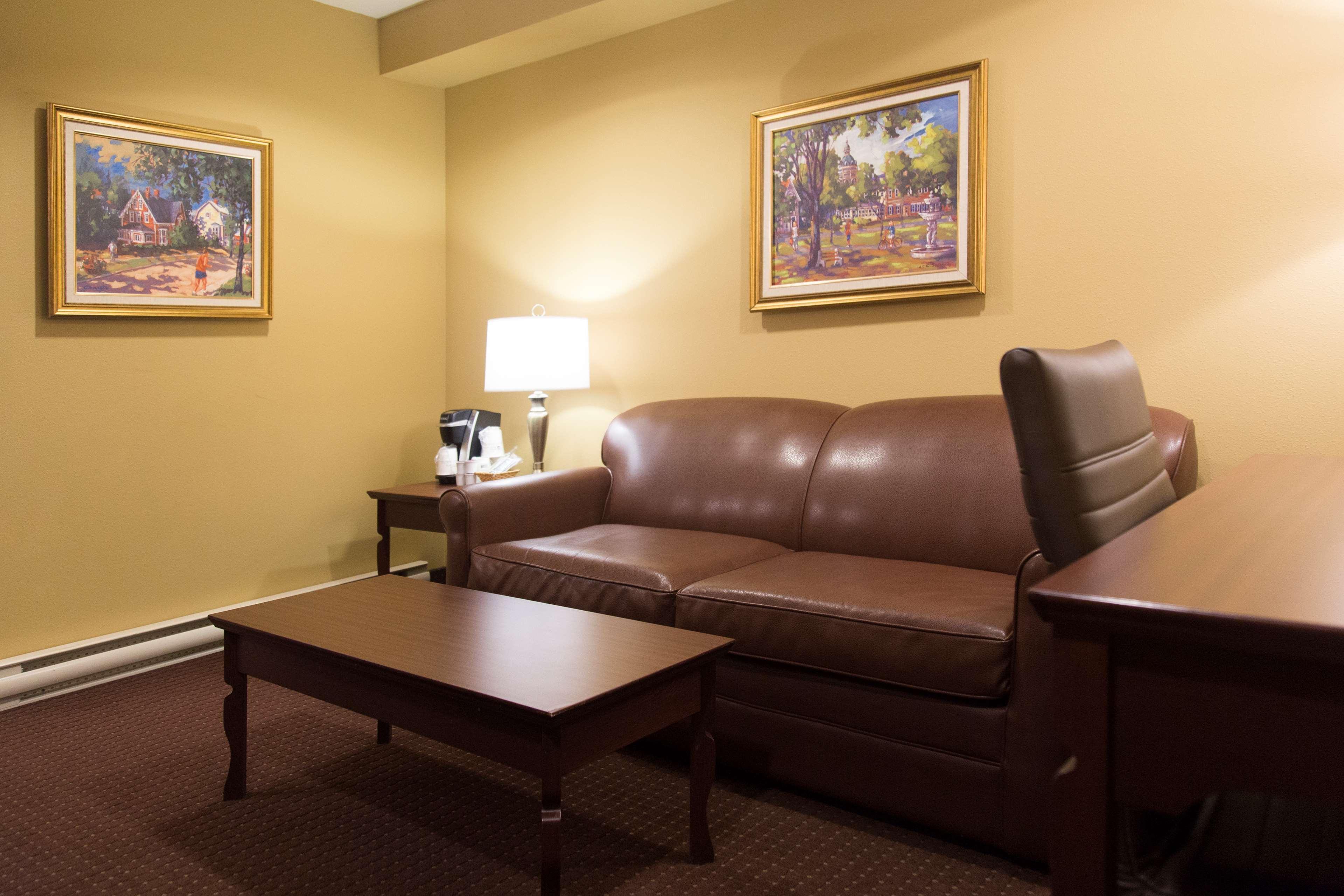 Best Western Plus Fredericton Hotel & Suites Luaran gambar